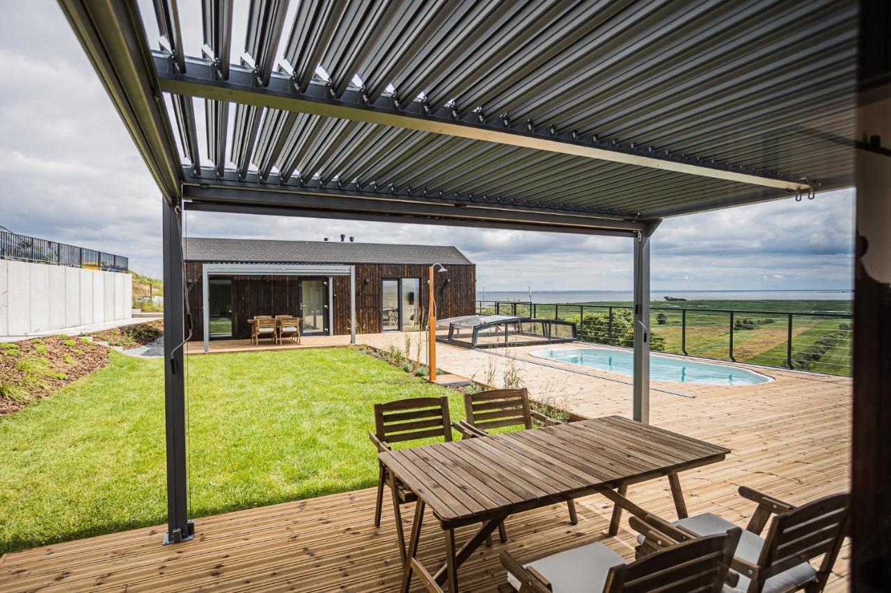 Nowe Domki Deluxe Z Widokiem Na Zatoke Z Basenem I Sauna Oslonino Exterior foto